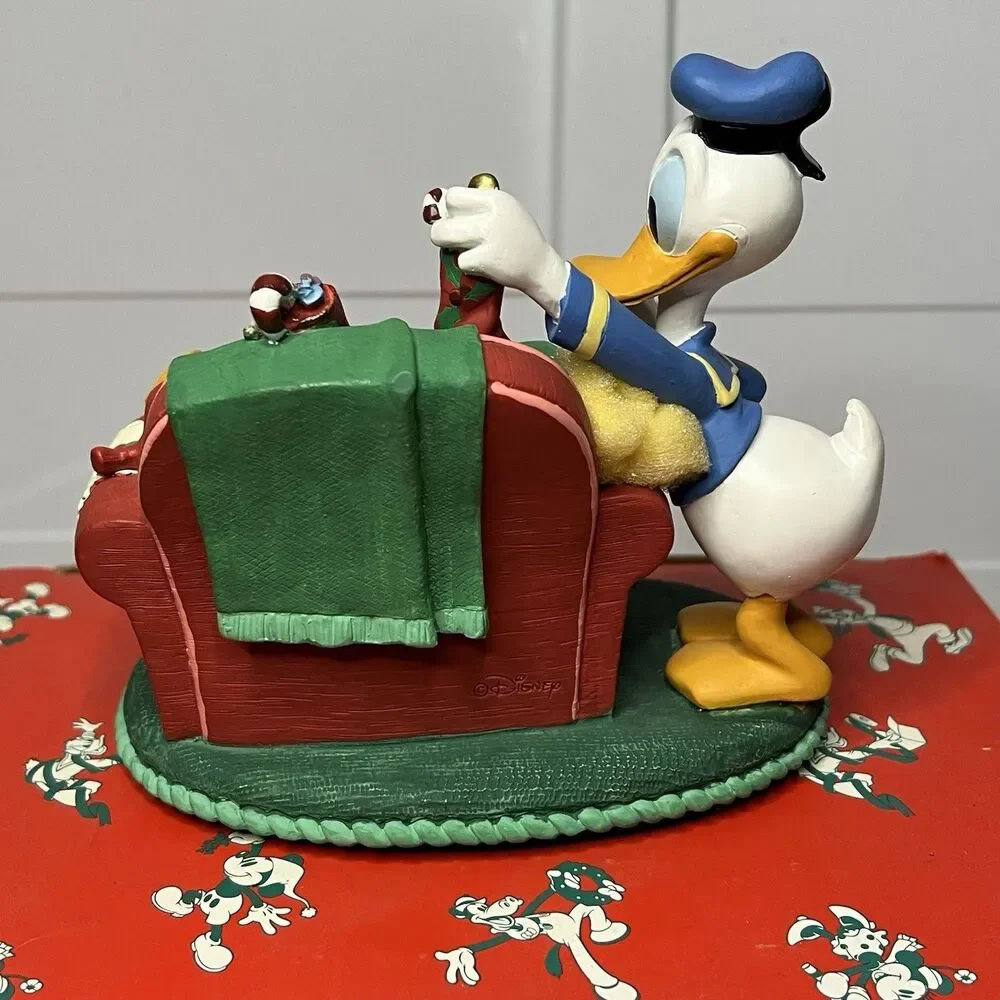 1995 Disney Store Vintage Donald Duck And Nephews Stocking Holder Christmas